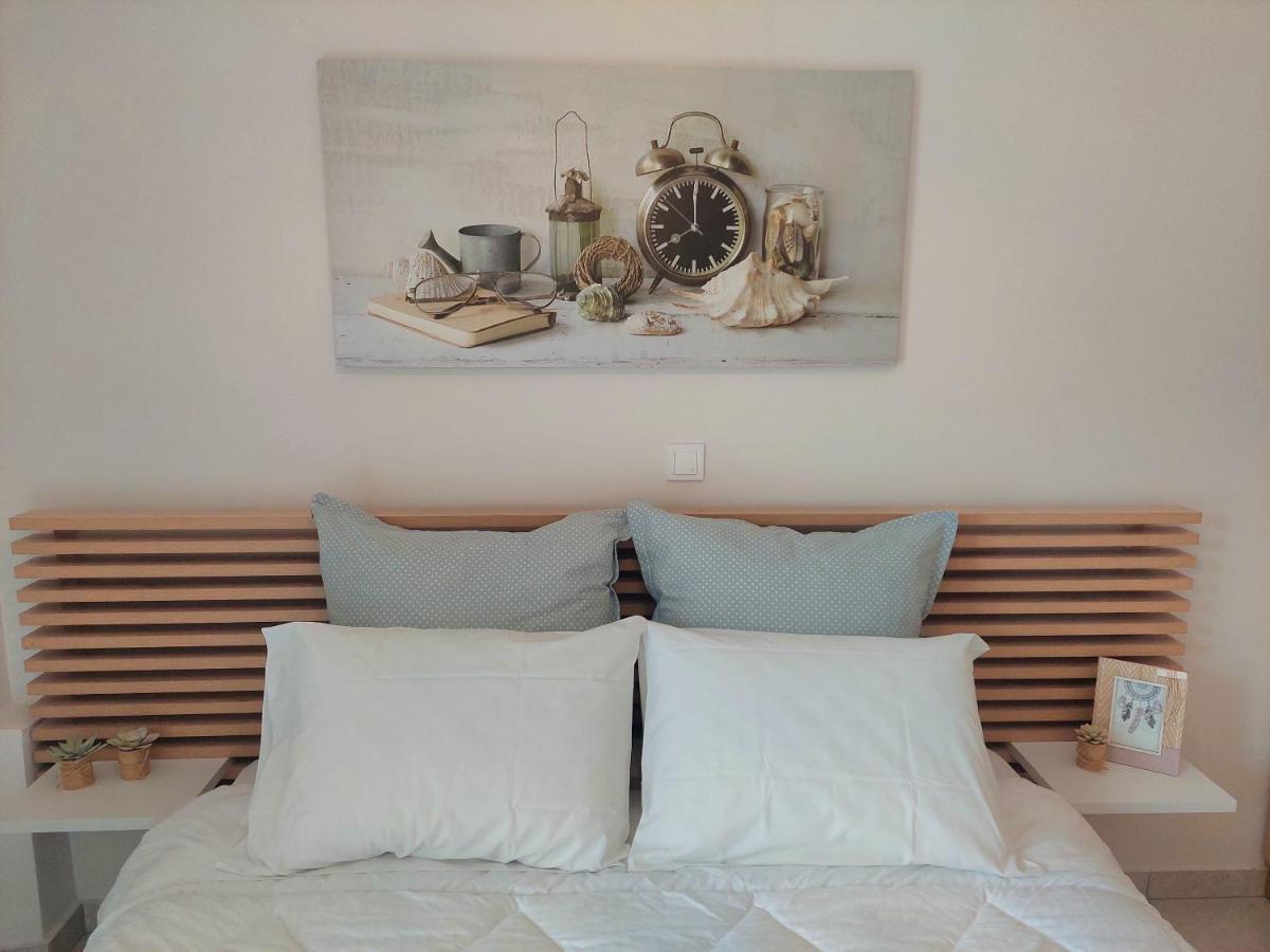 Myrsini'S Sea View Apartment Néa Péramos Exteriér fotografie