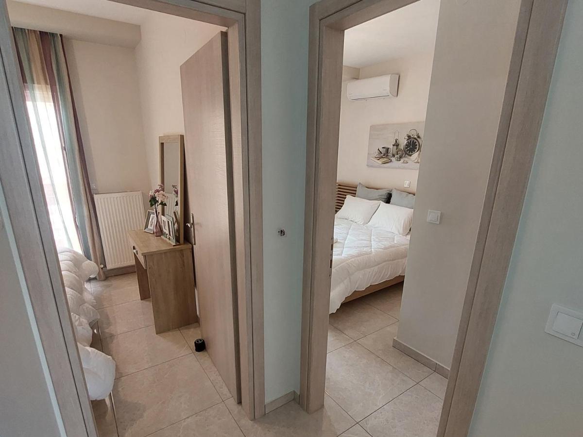 Myrsini'S Sea View Apartment Néa Péramos Exteriér fotografie