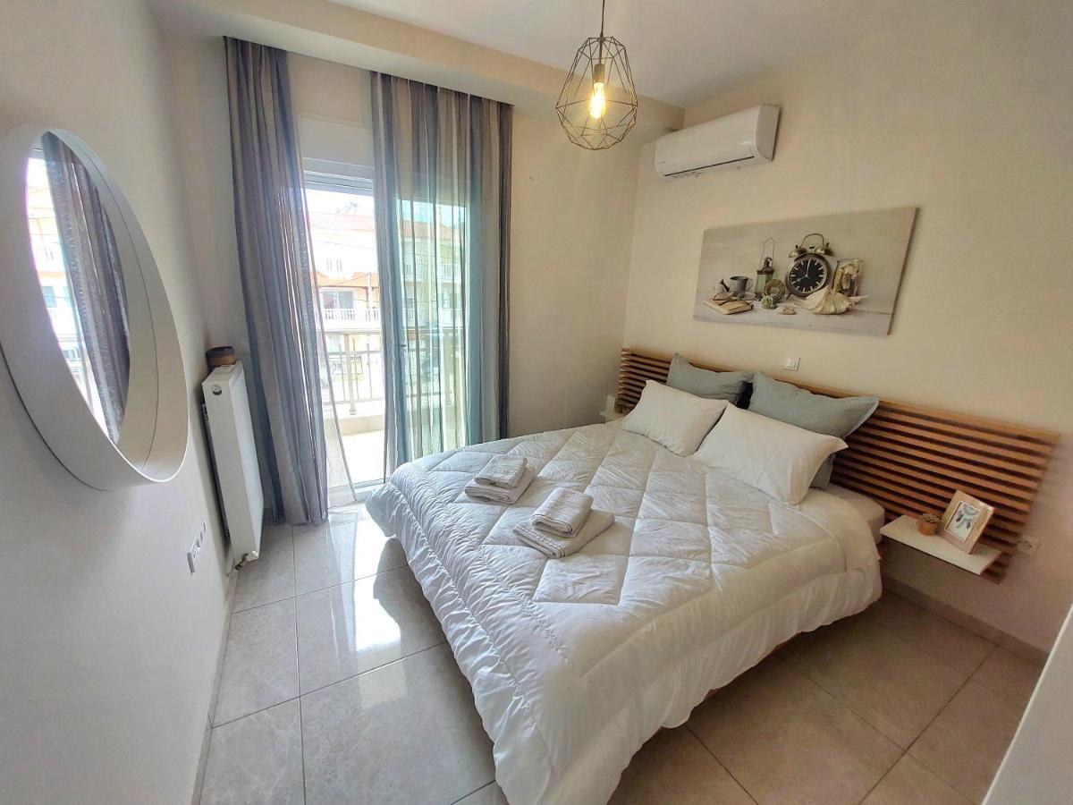 Myrsini'S Sea View Apartment Néa Péramos Exteriér fotografie
