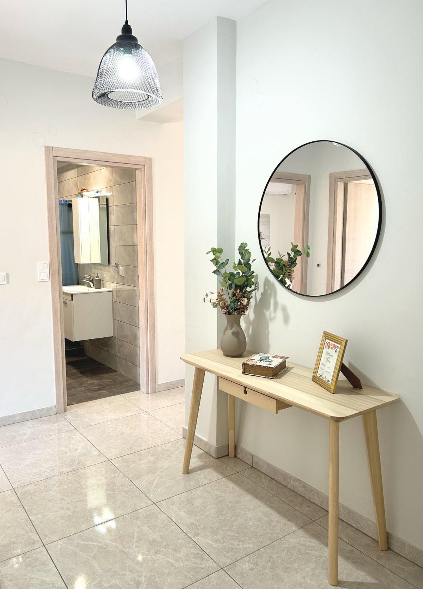 Myrsini'S Sea View Apartment Néa Péramos Exteriér fotografie